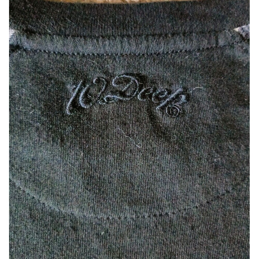10 Deep T-Shirt Men's Size Large Graphic Print Baseball Sleeve - Picture 6 of 8